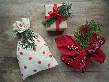 Nachhaltig eingepackte Weihhnachtsgeschenke